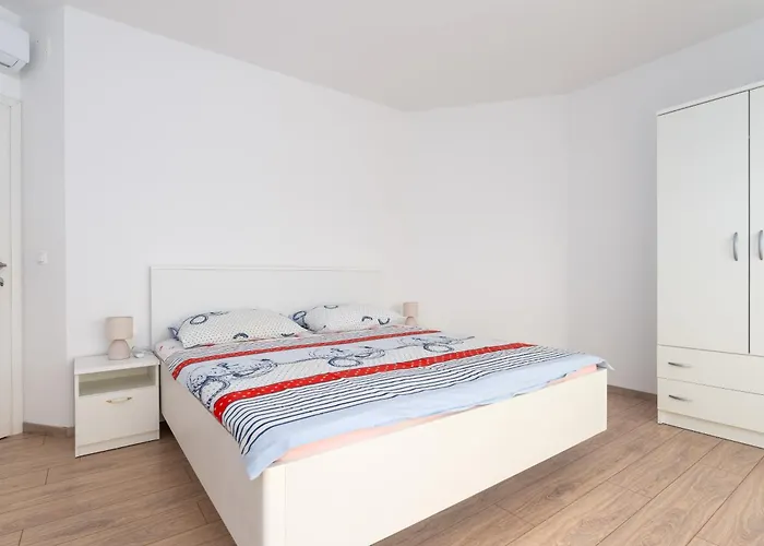 Villa Beautiful New With A Pool Near - By Traveler Tourist Agency Krk Id 2410 *