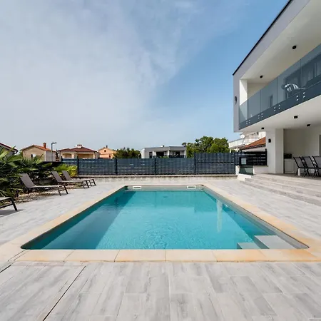 Beautiful New With A Pool Near - By Traveler Tourist Agency Krk Id 2410 Pinezici (Krk)