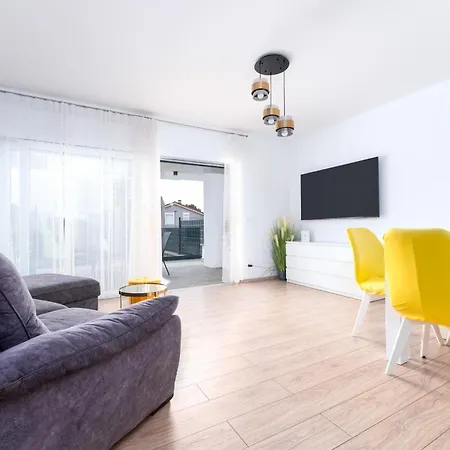 Beautiful New With A Pool Near - By Traveler Tourist Agency Krk Id 2410 *